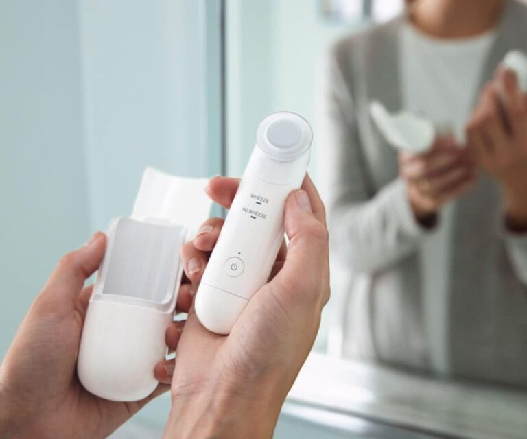 Alternative view of Omron WheezeScan voor de detectie van astmasymptomen bij kinderen