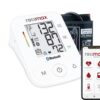 Rossmax X3 BT bovenarm bloeddrukmeter met manchet en smartphone met Rossmax Healthstyle-app in beeld