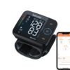 Beurer BC 54 BT polsbloeddrukmeter met smartphone waarop de Beurer HealthManager-app zichtbaar is