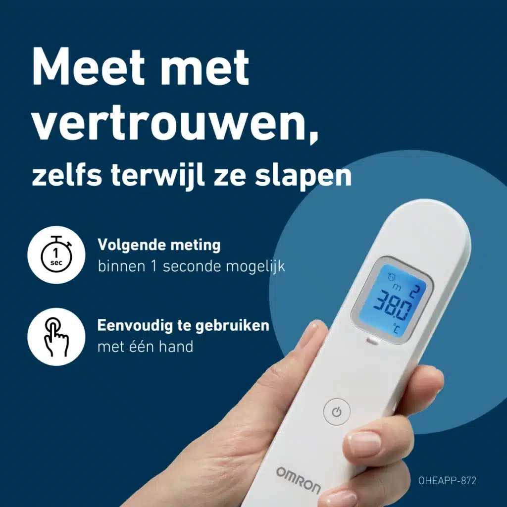 Omron Gentle Temp 730 voorhoofdthermometer in de hand met twee iconen en tekst “Volgende meting binnen 1 seconde mogelijk” en “Eenvoudig te gebruiken met één hand”